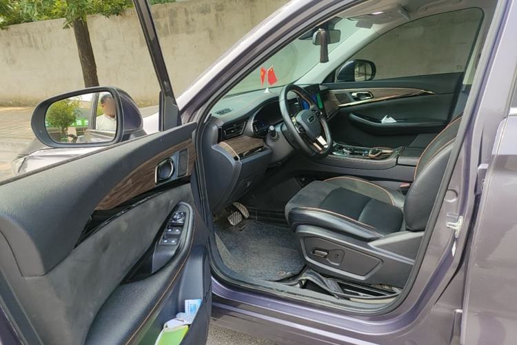 Used Skyworth HT-i 2022 1.5L PHEV 115KM Smart Value Edition Driver Seat