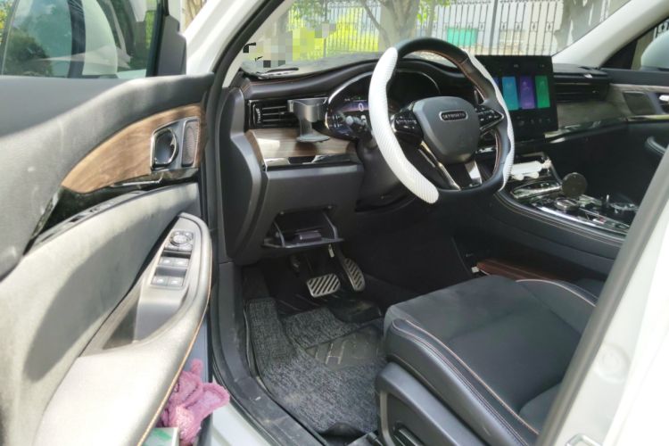 Used Skyworth HT-i 2022 1.5L PHEV 205KM Smart & Value Plus Version Driver Seat