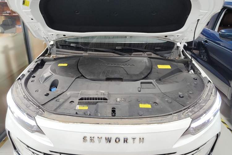 Used Skyworth HT-i 2022 1.5L PHEV 115KM Smart Drive Edition Engine Bay