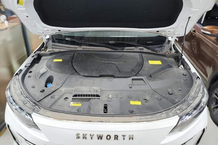 Used Skyworth HT-i 2022 1.5L PHEV 115KM Smart Drive Edition Engine Bay