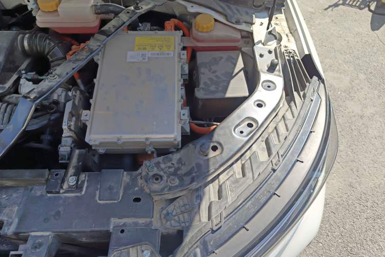 Used Skyworth HT-i 2022 1.5L PHEV 115KM Smart Value Edition Engine Bay Left
