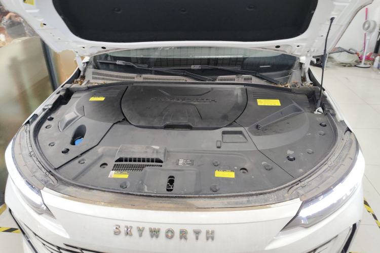 Used Skyworth HT-i 2022 1.5L PHEV 115KM Smart Drive Edition Engine Bay