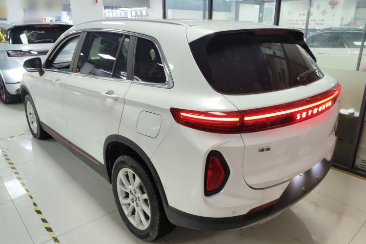 Used Skyworth HT-i 2022 1.5L PHEV 115KM Smart Drive Edition Exterior 2