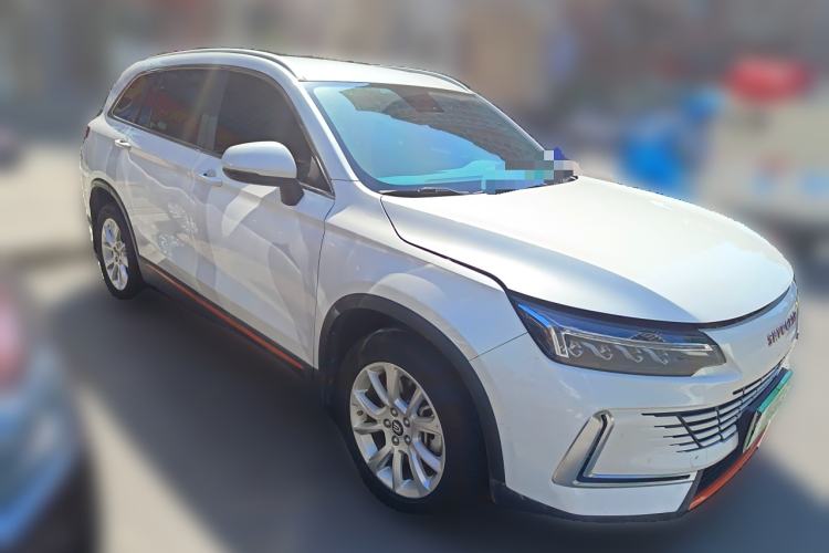 Used Skyworth HT-i 2022 1.5L PHEV 115KM Smart Value Edition Front Right 45 Deg