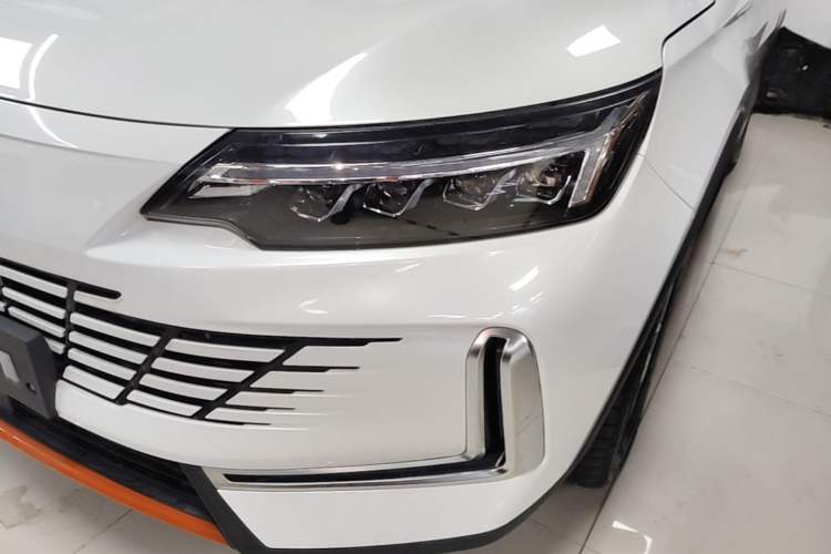 Used Skyworth HT-i 2022 1.5L PHEV 115KM Smart Drive Edition Left Front Headlight