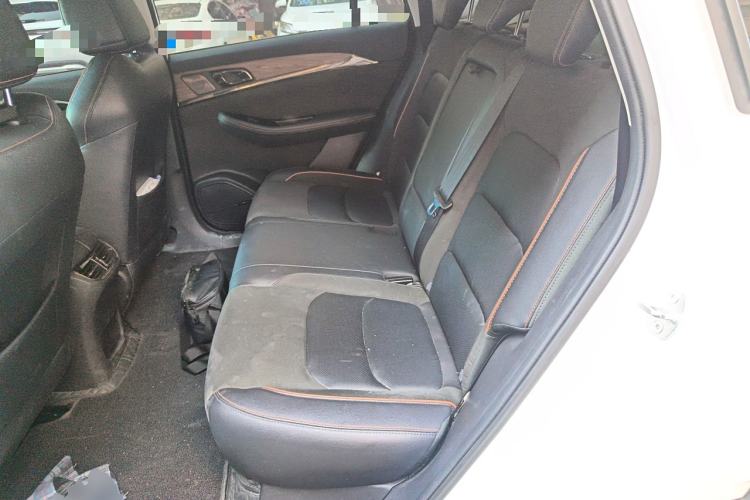 Used Skyworth HT-i 2022 1.5L PHEV 115KM Smart Value Edition Left Rear Seat
