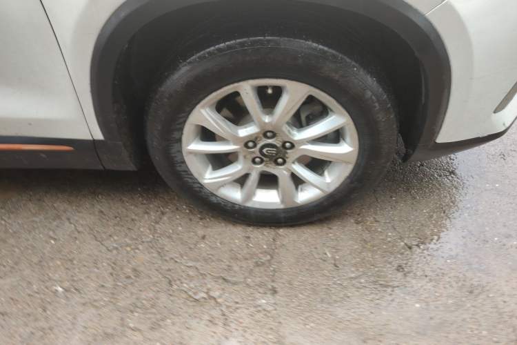 Used Skyworth HT-i 2022 1.5L PHEV 205KM ZhiXing Edition Plus Right Front Wheel Hub