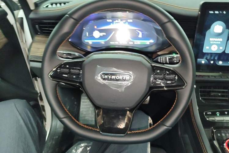Used Skyworth HT-i 2022 1.5L PHEV 115KM Smart Drive Edition Steering Wheel