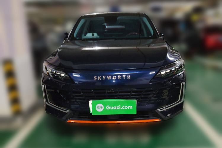 Used Skyworth HT-i 2023 1.5L PHEV 115KM ZhiLong Version Front