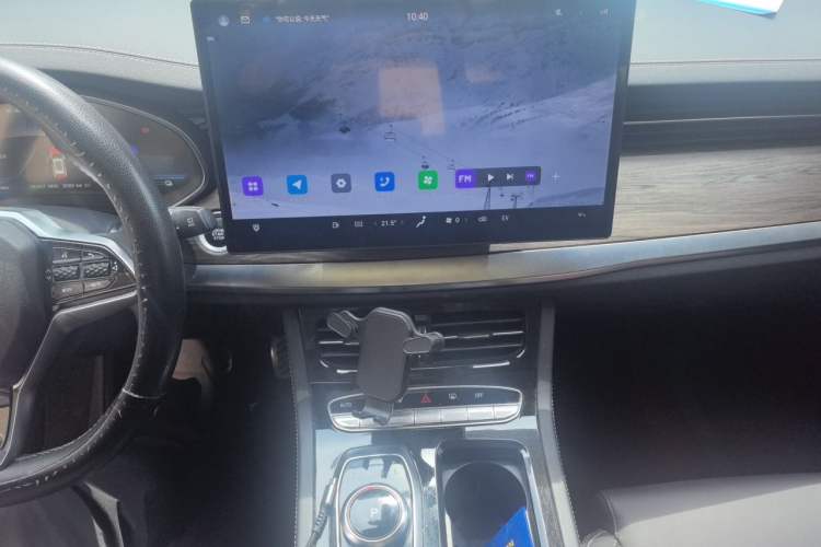 Used Skyworth HT-i 2023 1.5L PHEV 115KM ZhiLong Version Audio And AC Panel