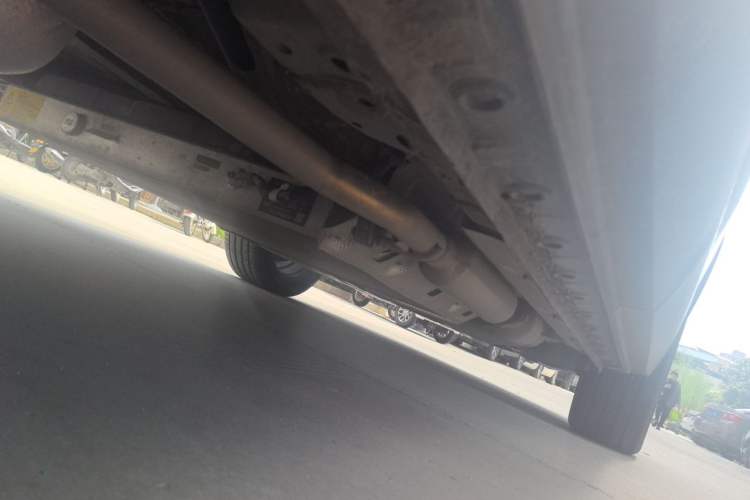 Used Skyworth HT-i 2023 1.5L PHEV 115KM ZhiLong Version Chassis Rear Right