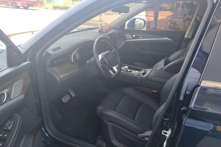 Used Skyworth HT-i 2023 AIR model Driver Seat