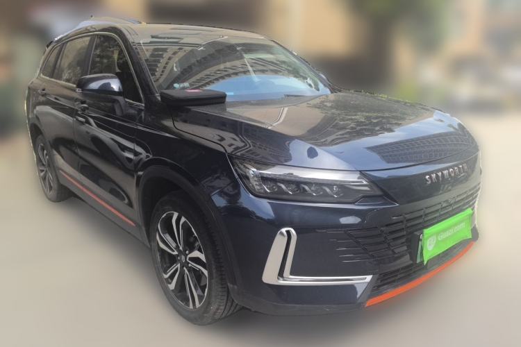 Used Skyworth HT-i 2023 1.5L PHEV 115KM ZhiLong Version Front Right 45 Deg