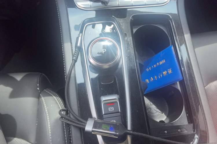 Used Skyworth HT-i 2023 1.5L PHEV 115KM ZhiLong Version Gear Lever