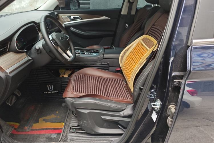 Used Skyworth HT-i 2023 AIR model Left Front Seat