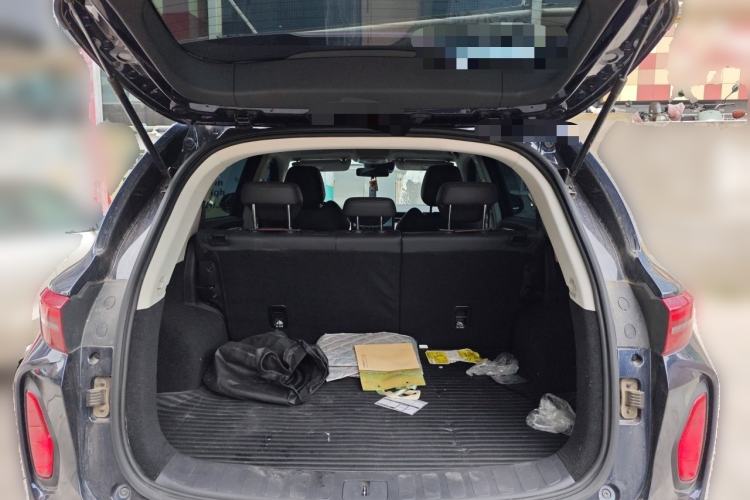 Used Skyworth HT-i 2023 AIR model Trunk