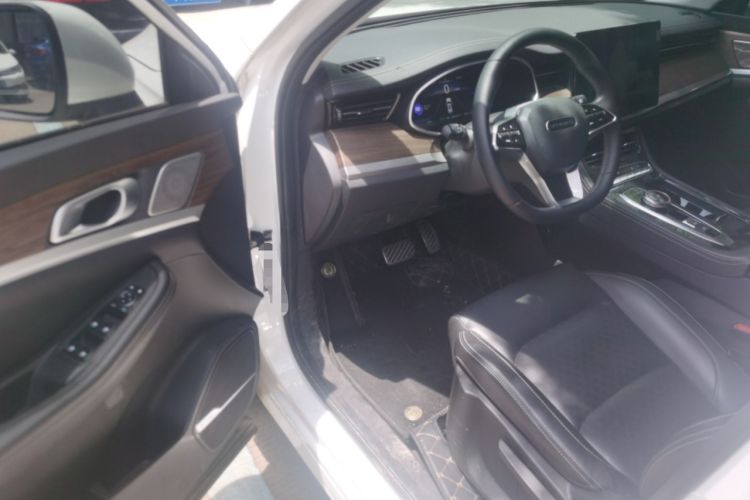 Used Skyworth HT-i 2023 AIR model Driver Seat