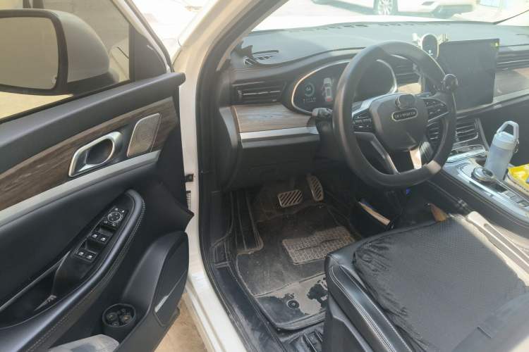 Used Skyworth HT-i 2023 AIR model Driver Seat