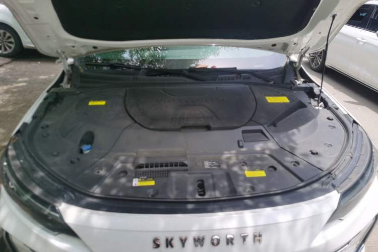 Used Skyworth HT-i 2023 AIR model Engine Bay