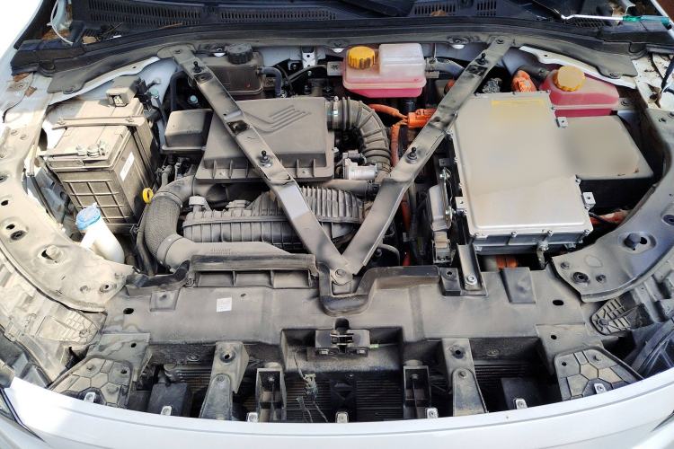 Used Skyworth HT-i 2023 AIR model Engine Bay