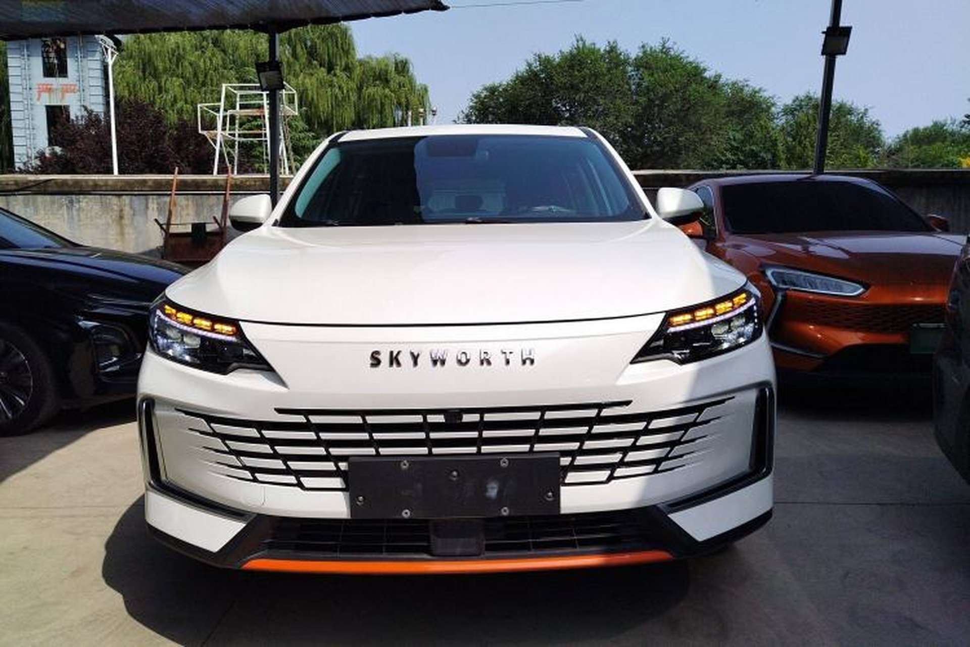 Used Skyworth HT-i 2023 AIR model Exterior 1