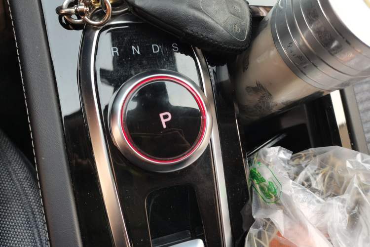 Used Skyworth HT-i 2023 AIR model Gear Lever