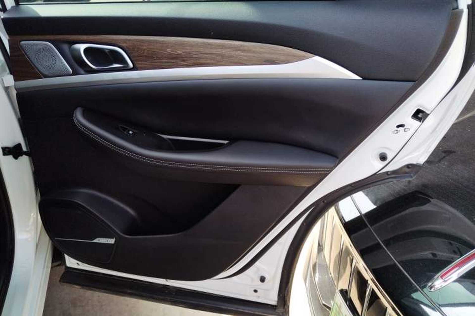Used Skyworth HT-i 2023 AIR model Interior 6