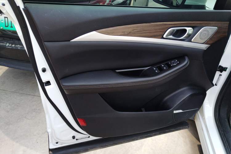 Used Skyworth HT-i 2023 AIR model Interior 7