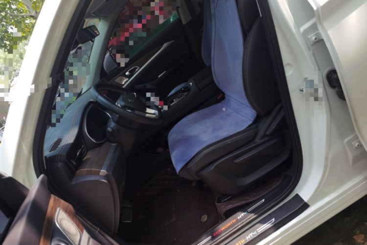 Used Skyworth HT-i 2023 AIR model Left Front Seat