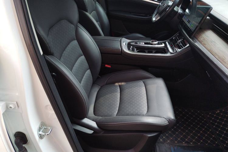 Used Skyworth HT-i 2023 AIR model Right Front Seat