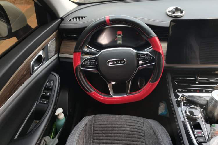 Used Skyworth HT-i 2023 AIR model Steering Wheel