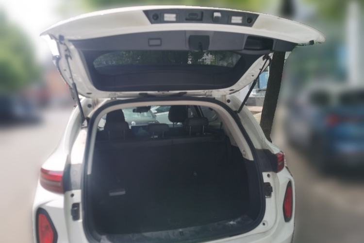 Used Skyworth HT-i 2023 AIR model Trunk