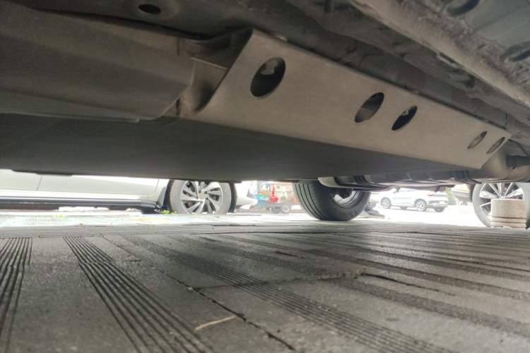 Used Skyworth HT-i 2024 1.5L PHEV 115KM V9 Chassis Front Left