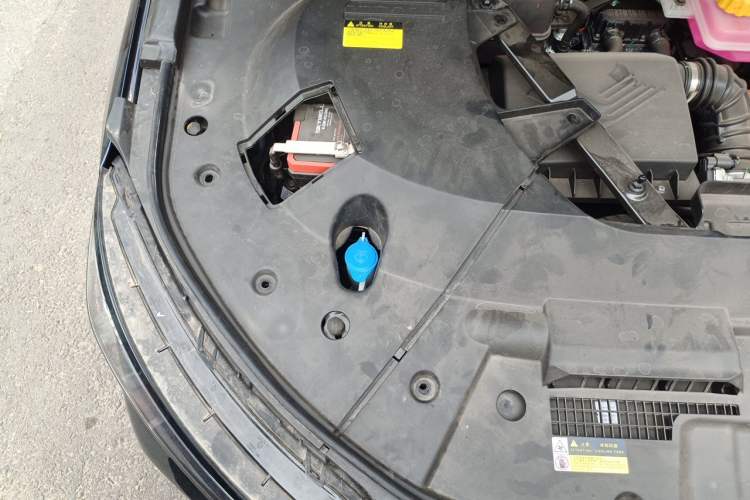 Used Skyworth HT-i 2024 1.5L PHEV 115KM Taidao Edition Engine Bay Right