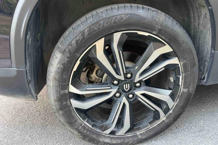 Used Skyworth HT-i 2024 1.5L PHEV 115KM Prestige Edition Exterior 3