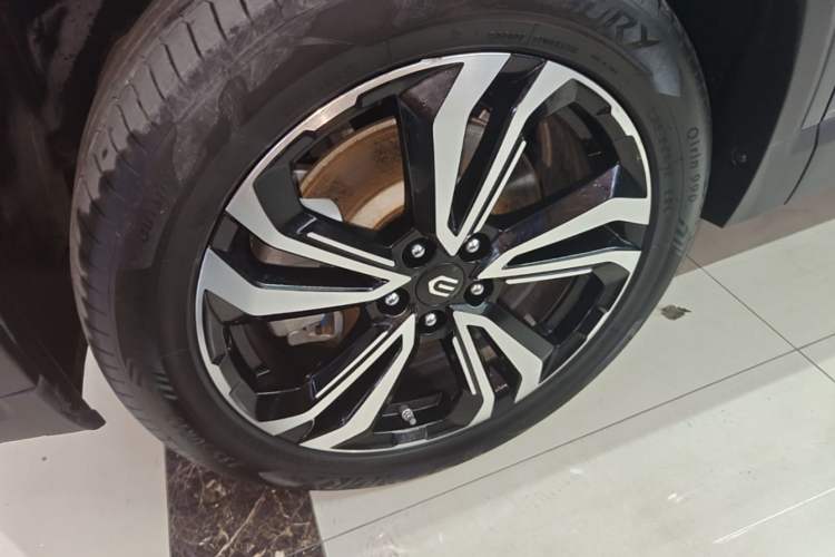 Used Skyworth HT-i 2024 1.5L PHEV 115KM Prestige Edition Exterior 4