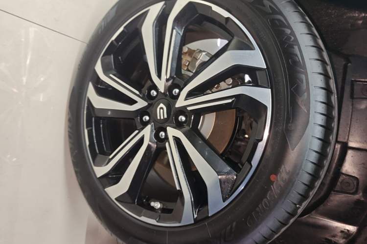 Used Skyworth HT-i 2024 1.5L PHEV 115KM Prestige Edition Exterior 5