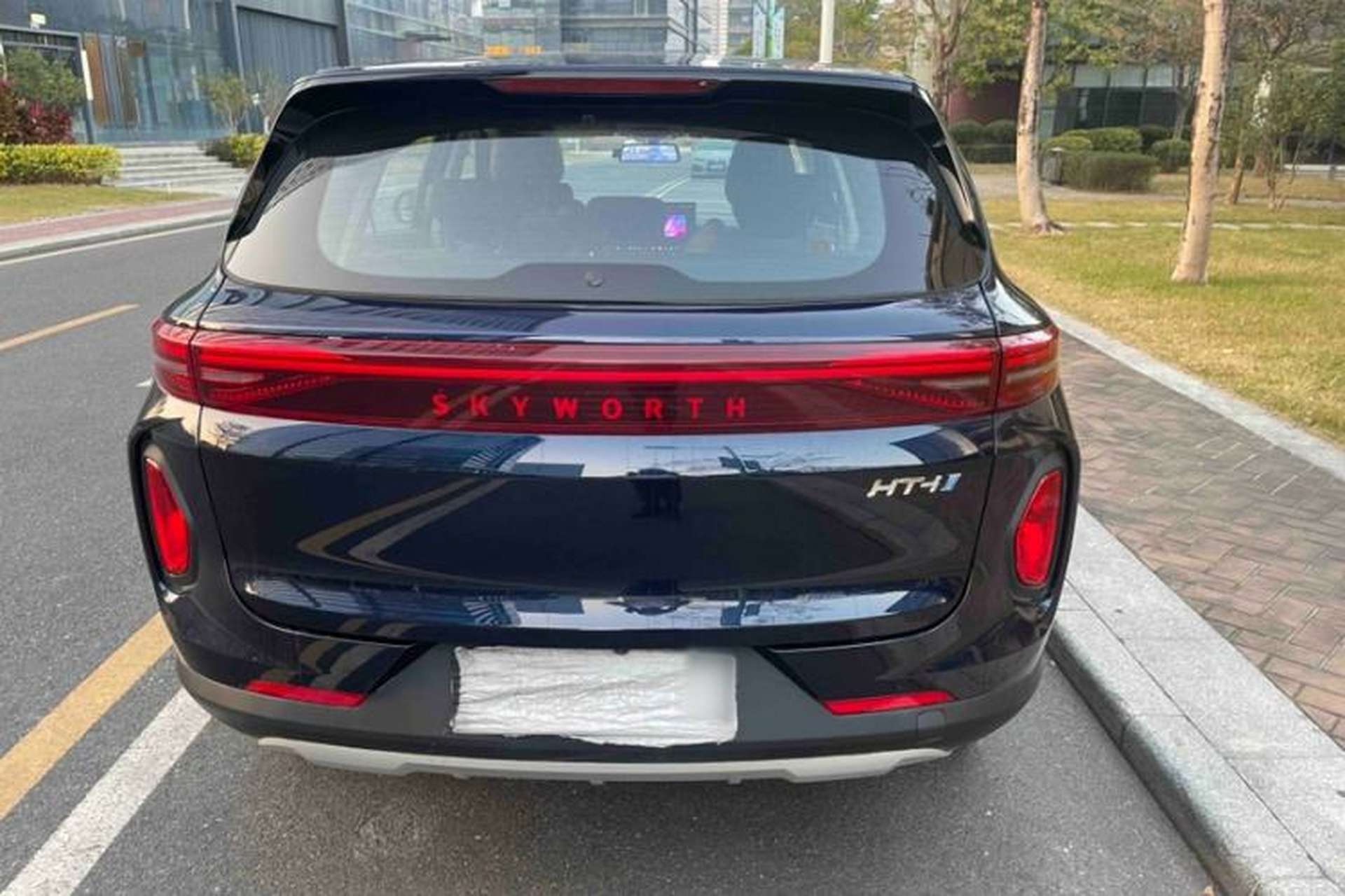 Used Skyworth HT-i 2024 1.5L PHEV 115KM Prestige Edition Exterior 6