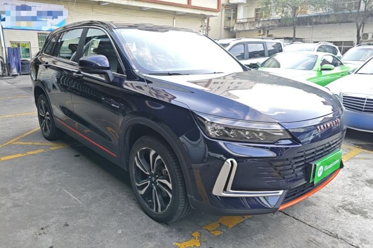 Used Skyworth HT-i 2024 1.5L PHEV 115KM Prestige Edition Front Right 45 Deg