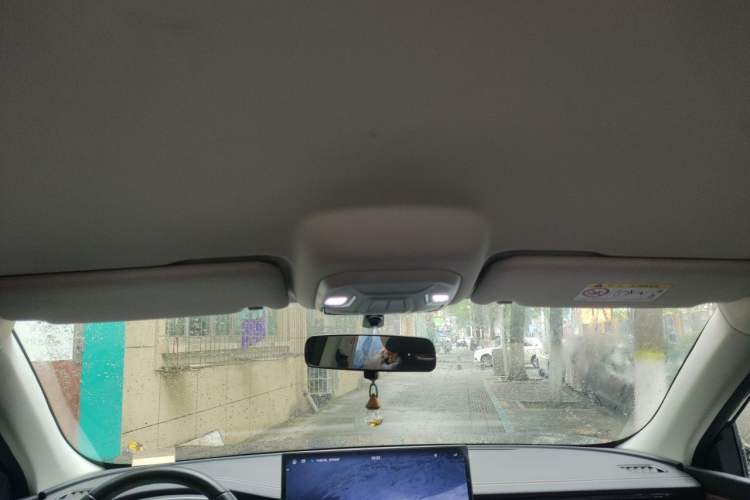 Used Skyworth HT-i 2024 1.5L PHEV 115KM V9 Headliner