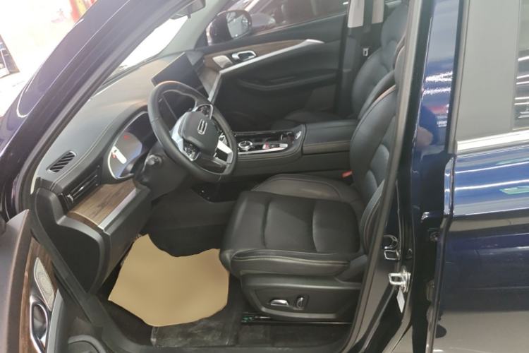 Used Skyworth HT-i 2024 1.5L PHEV 115KM Prestige Edition Left Front Seat