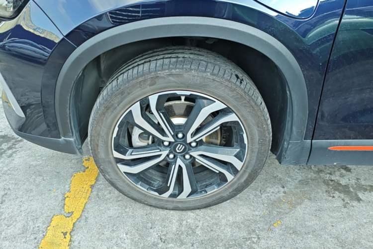 Used Skyworth HT-i 2024 1.5L PHEV 115KM Prestige Edition Left Front Wheel Hub