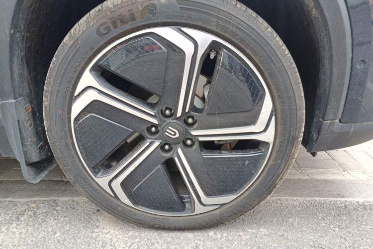Used Skyworth HT-i 2024 1.5L PHEV 115KM Taidao Edition Right Front Wheel Hub