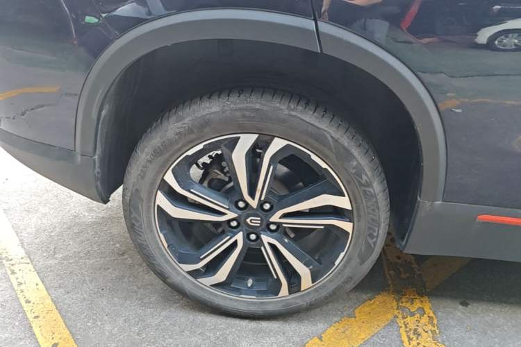 Used Skyworth HT-i 2024 1.5L PHEV 115KM Prestige Edition Right Rear Wheel Hub