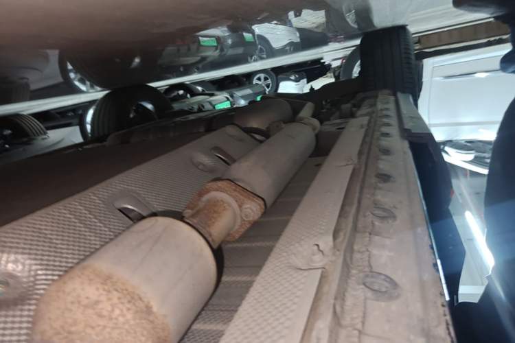 Used Skyworth HT-i 2024 1.5L PHEV 115KM Prestige Edition Right Side Sill