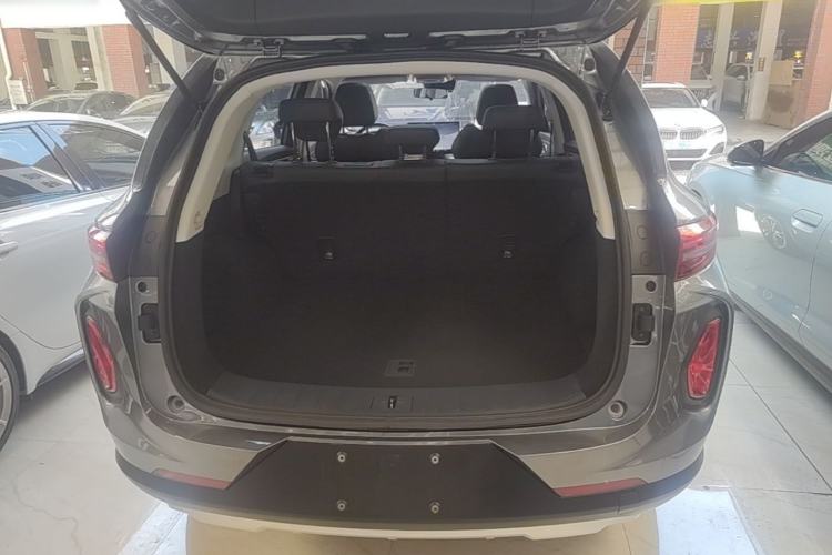 Used Skyworth HT-i 2024 1.5L PHEV 115KM ZhiLong Edition Trunk