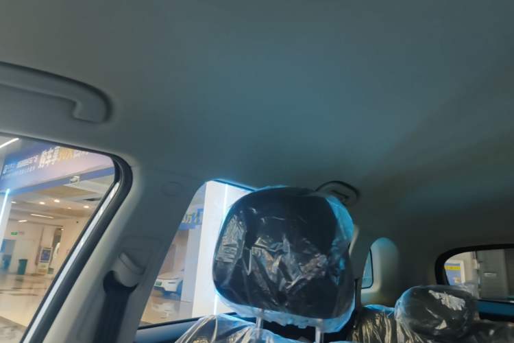 Used Skyworth HT-i 2024 1.5L PHEV 115KM Taidao Edition Headliner