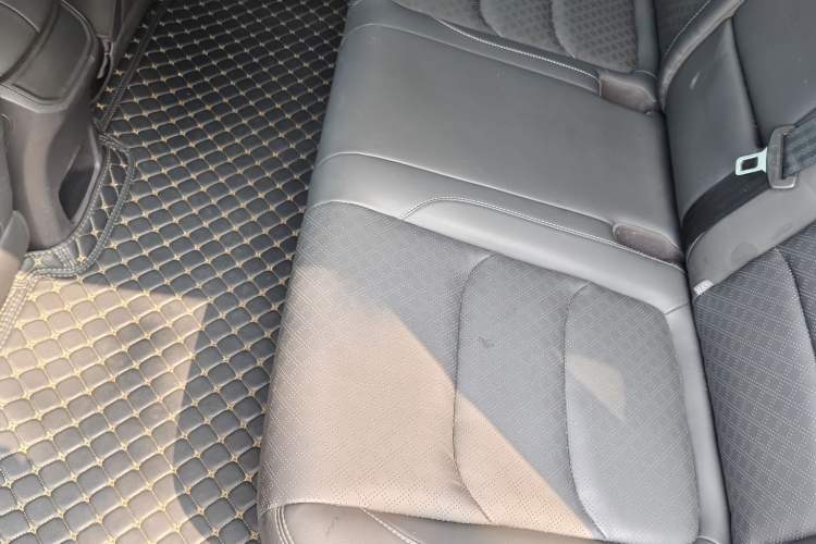 Used Skyworth HT-i 2024 Struggle Edition Interior 5