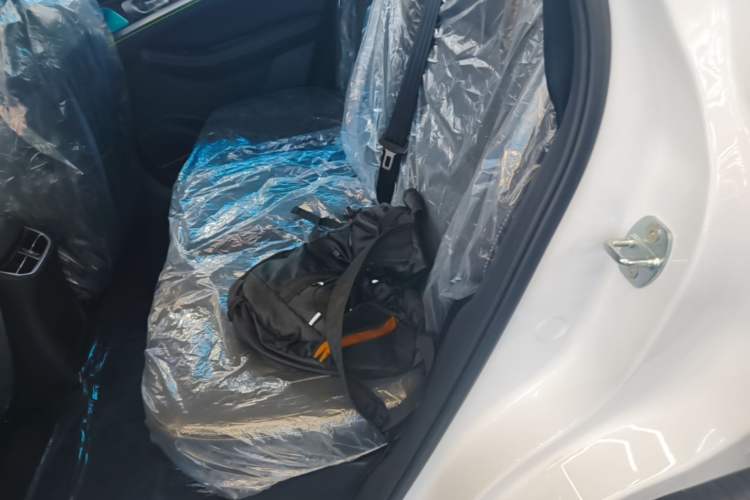 Used Skyworth HT-i 2024 1.5L PHEV 115KM Taidao Edition Left Rear Seat