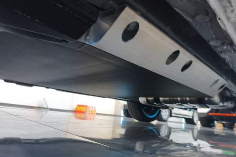 Used Skyworth HT-i 2024 1.5L PHEV 115KM Taidao Edition Left Side Sill